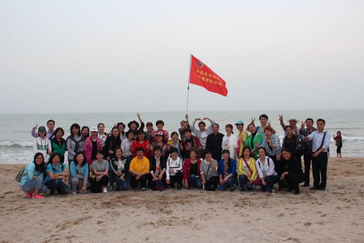 2018年春游照片集锦-红旗飘飘